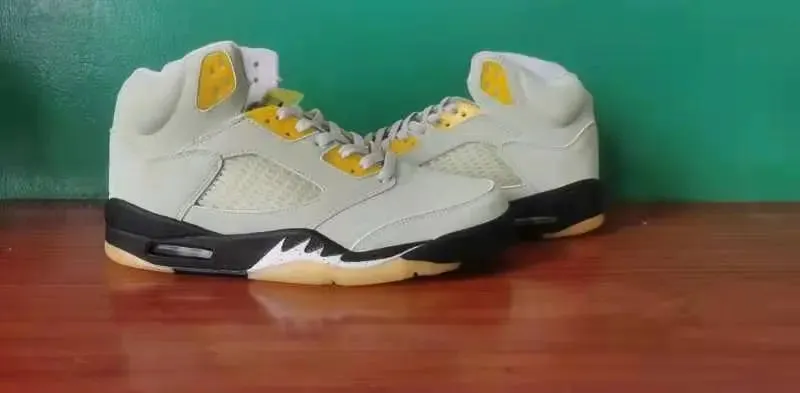 Premium for less Bone/Club Jordan "Light Air Gold" 5 Value-based