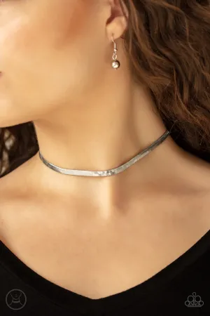 Serpentine Sheen - Silver - Paparazzi