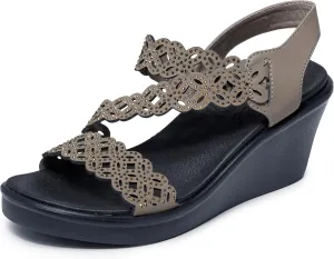 Skechers Women's Rumble on-Sassier DayZ Wedge Sandal