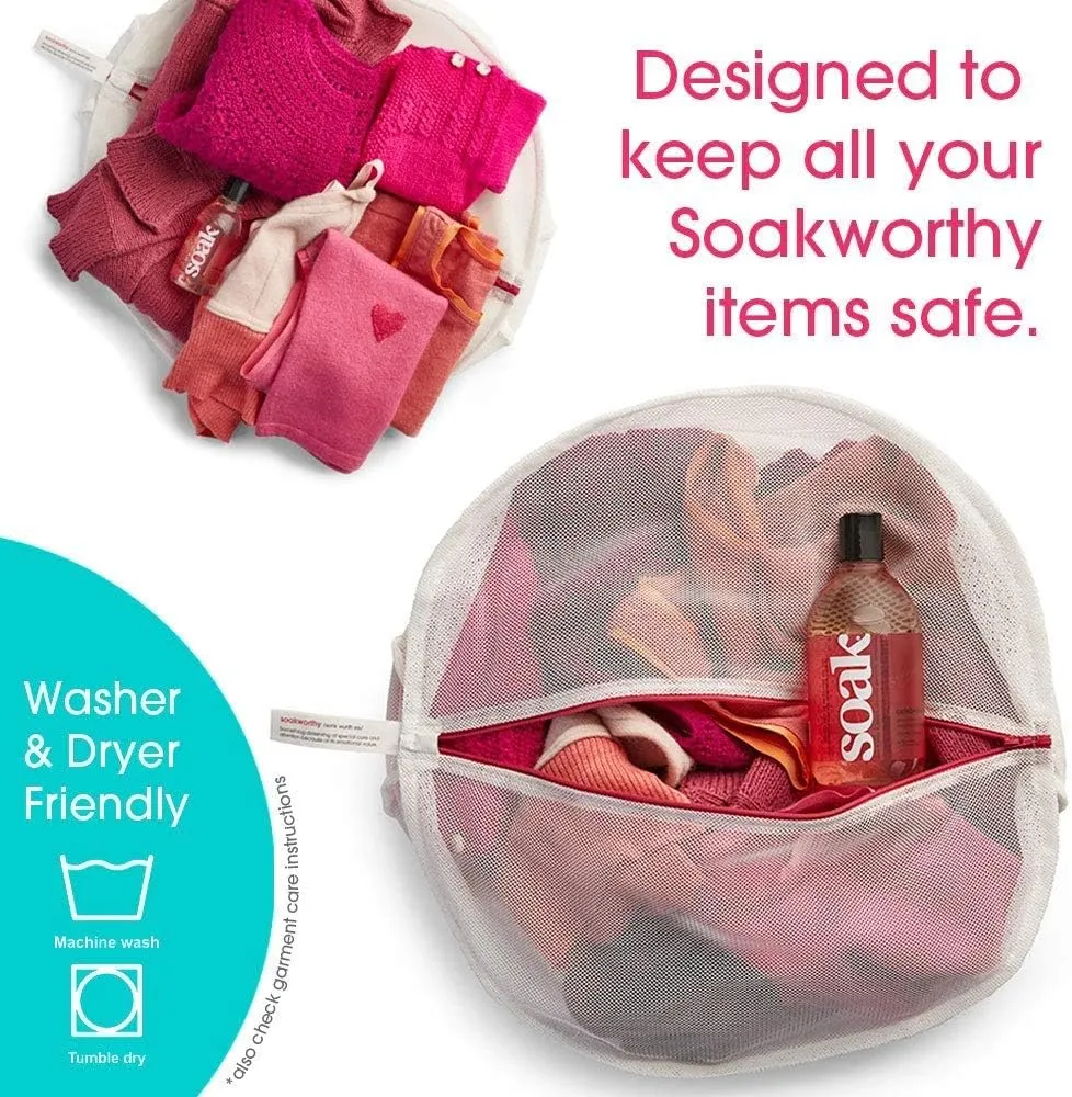 SoakBox - Soak Laundry Soap & Eco Wash Bag Set - 90 mL / 3 fl. oz Eco-Friendly Soap and 16 Inch Circle 100% Recycled RPET Wash Bag (Pineapple)
