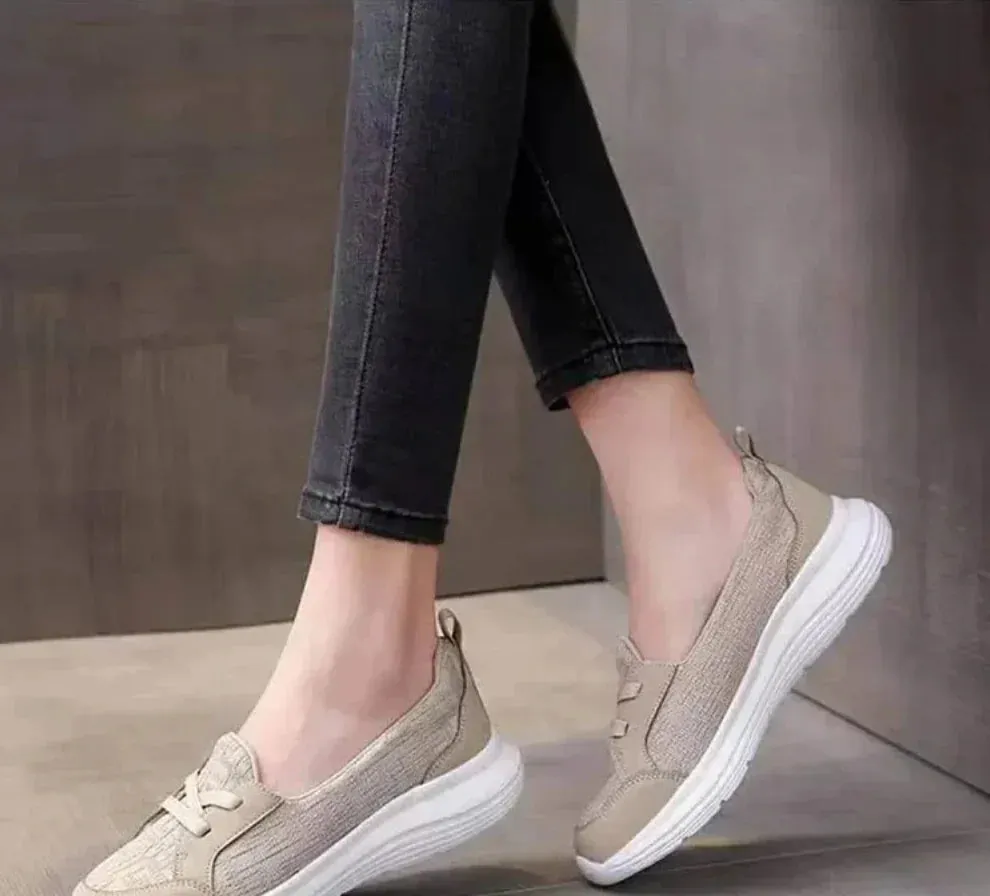 SoftStride Women's Breathable Slip On Arch Support Non-slip Shoes