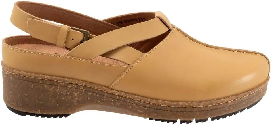 SoftWalk Women's Arica Clog