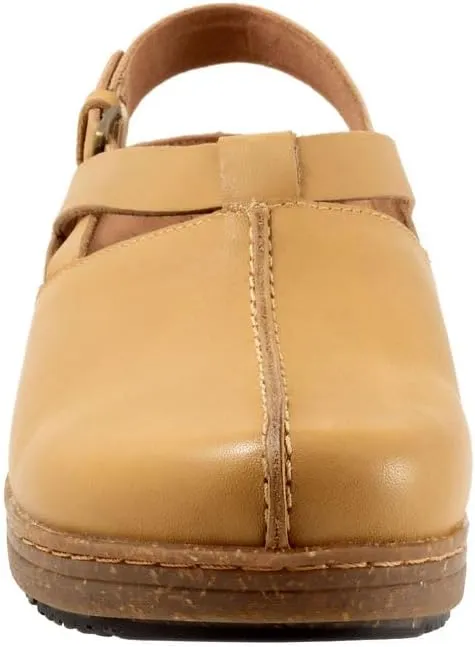 SoftWalk Women's Arica Clog
