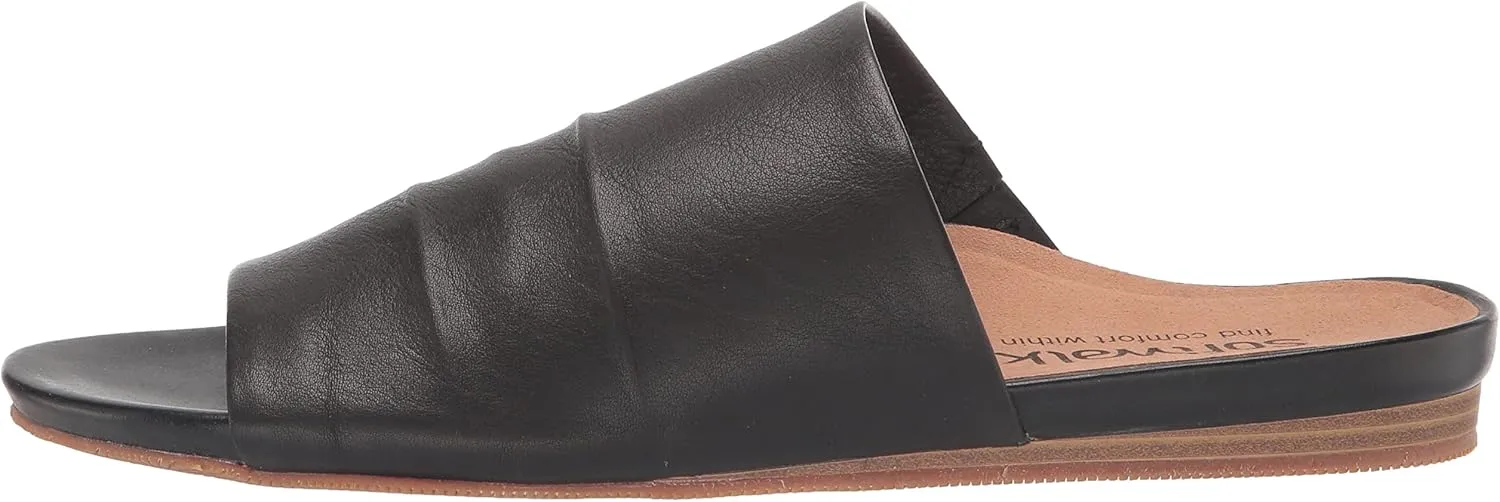 SoftWalk Women's Camano Sandal