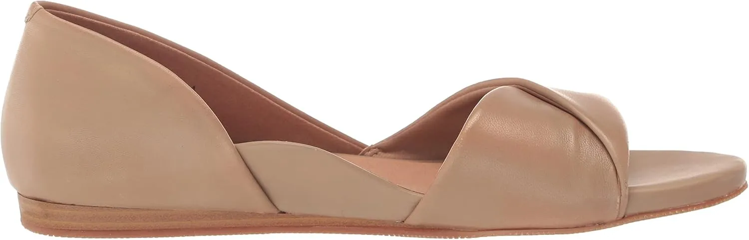 SoftWalk Women's Cypress Sandal