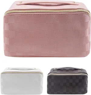 The new parallel makeup bag is very convenient for women to use, using good fabrics. each travel makeup bag can be easily stored. I chose the lay flat makeup bag. (pink)
