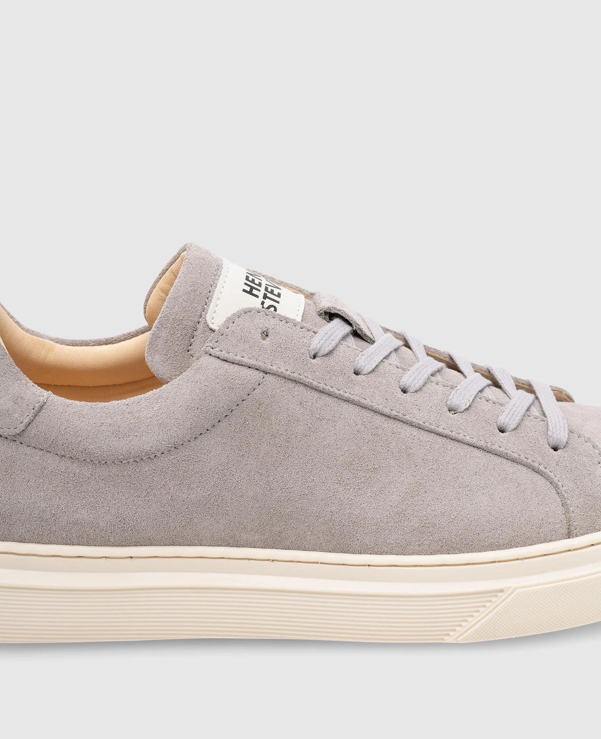 Travis S1 - Grey