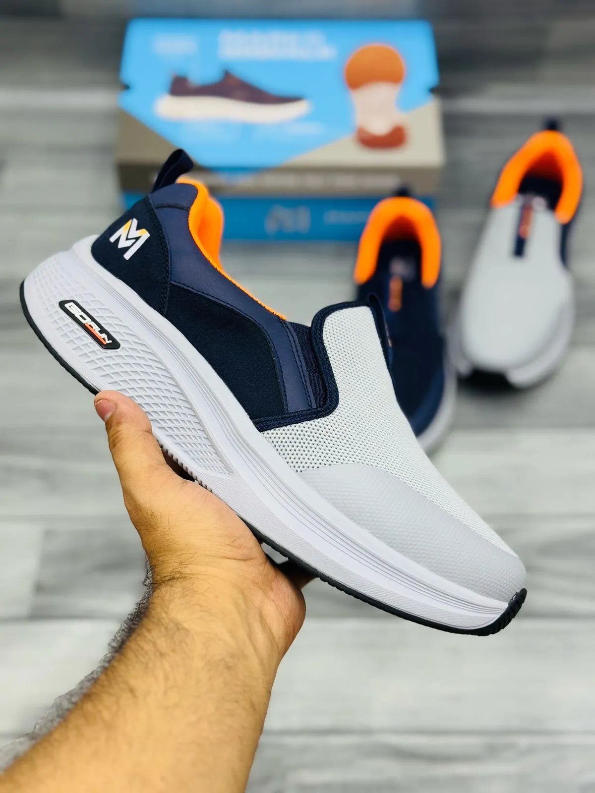 Ultra-Lightweight Slip-On Sneakers – Effortless Comfort & Style