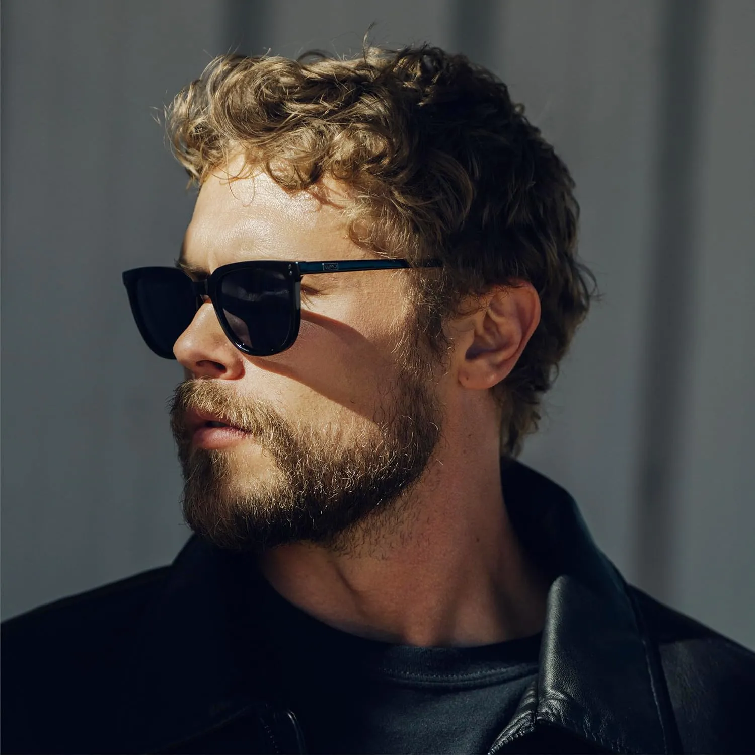 WearMe Pro Polarized Classic Retro Flat Square Unisex Sunglasses