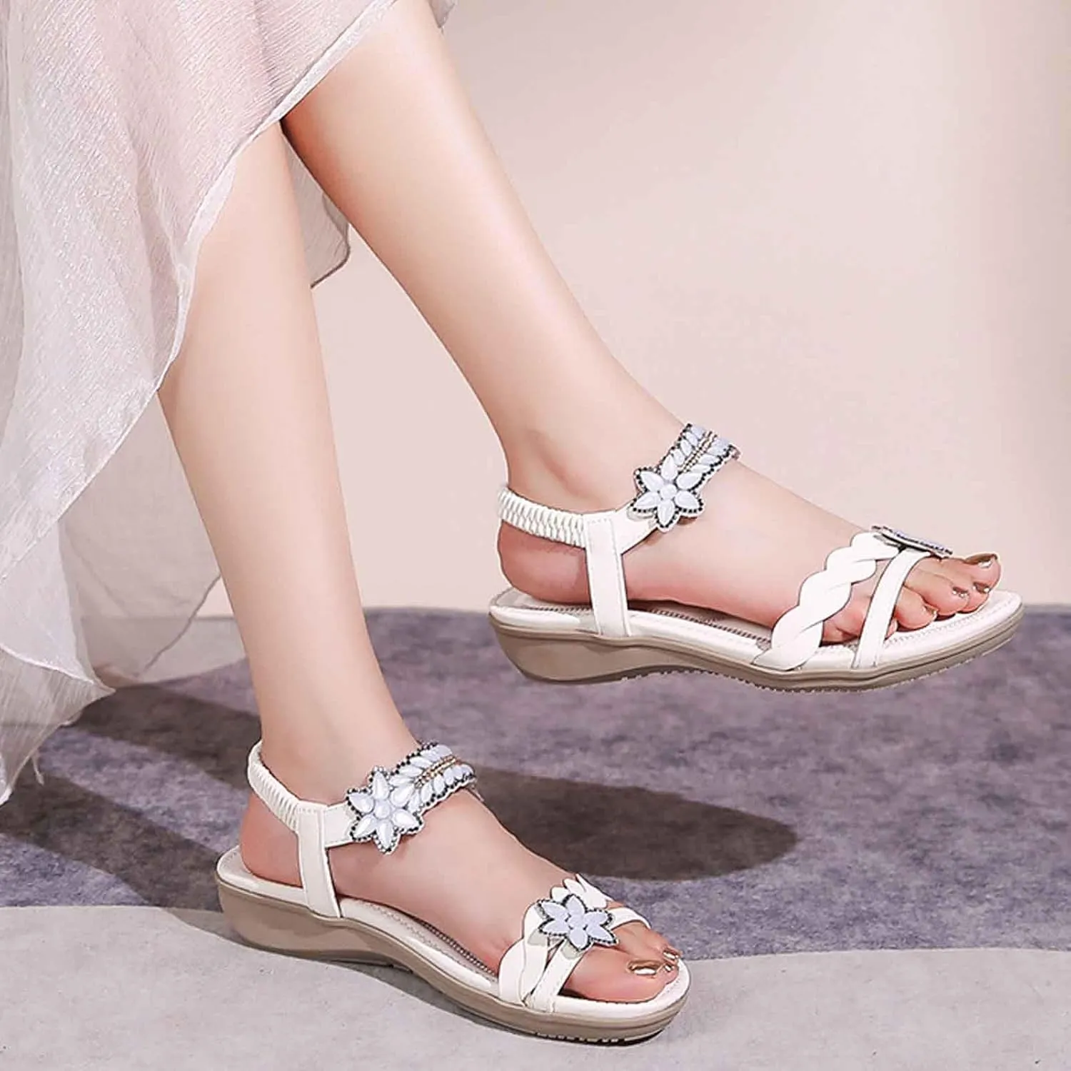 Women's Comfortable Slip On Sandals Breathable Flat Casual Beach Shoes For Everyday Wear Lightweight Summer Footwear
