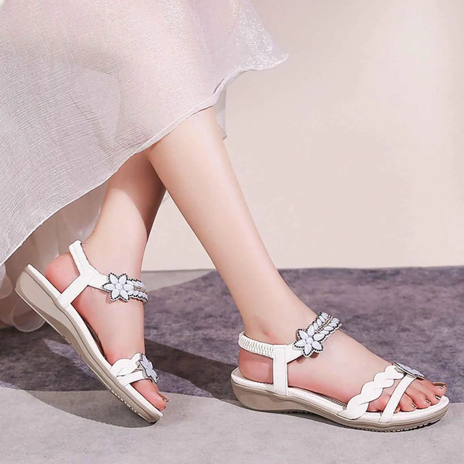 Women's Comfortable Slip On Sandals Breathable Flat Casual Beach Shoes For Everyday Wear Lightweight Summer Footwear