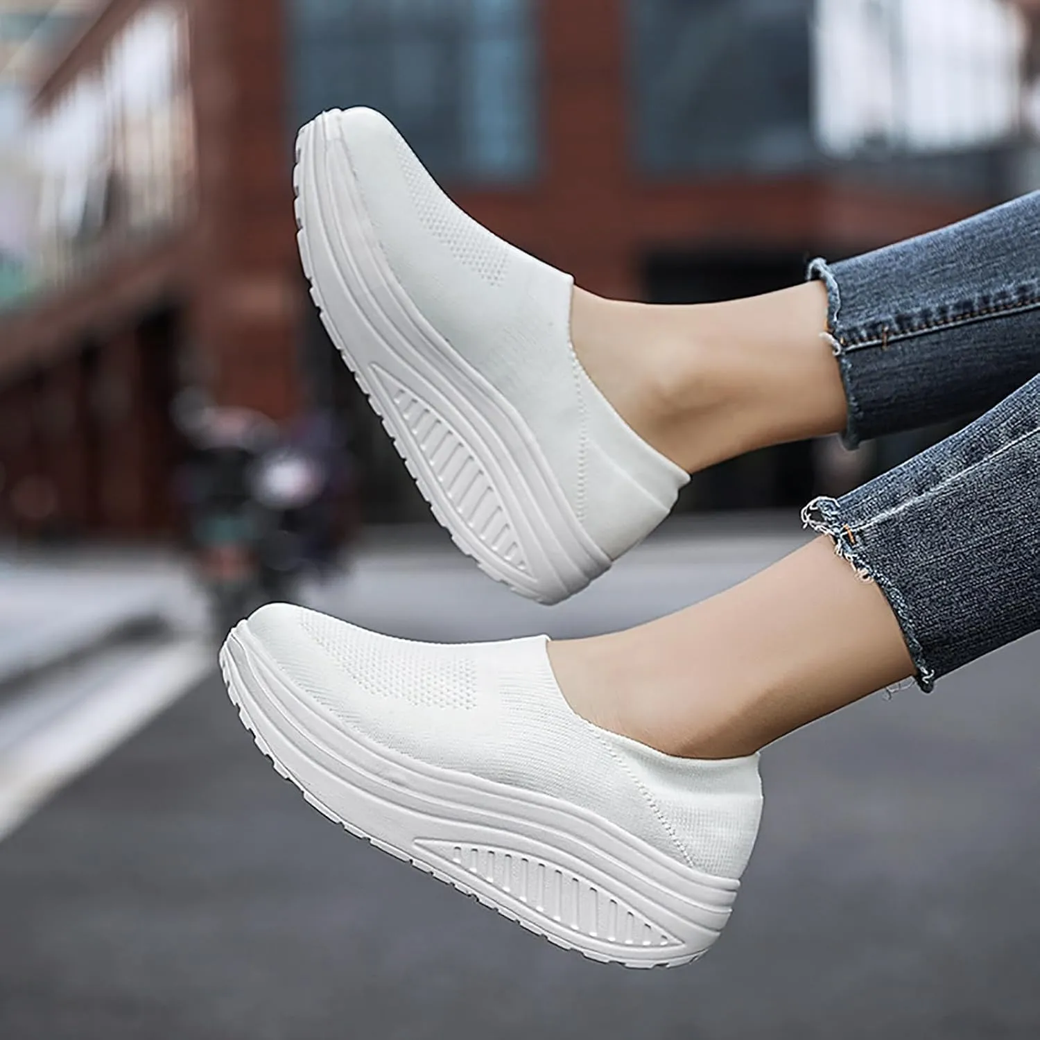 Women's Knitted Platform Slip On Walking Sneakers,Comfort Lightweight Arch Support Non Slip Casual Mesh Breathable Workout Work Shoes