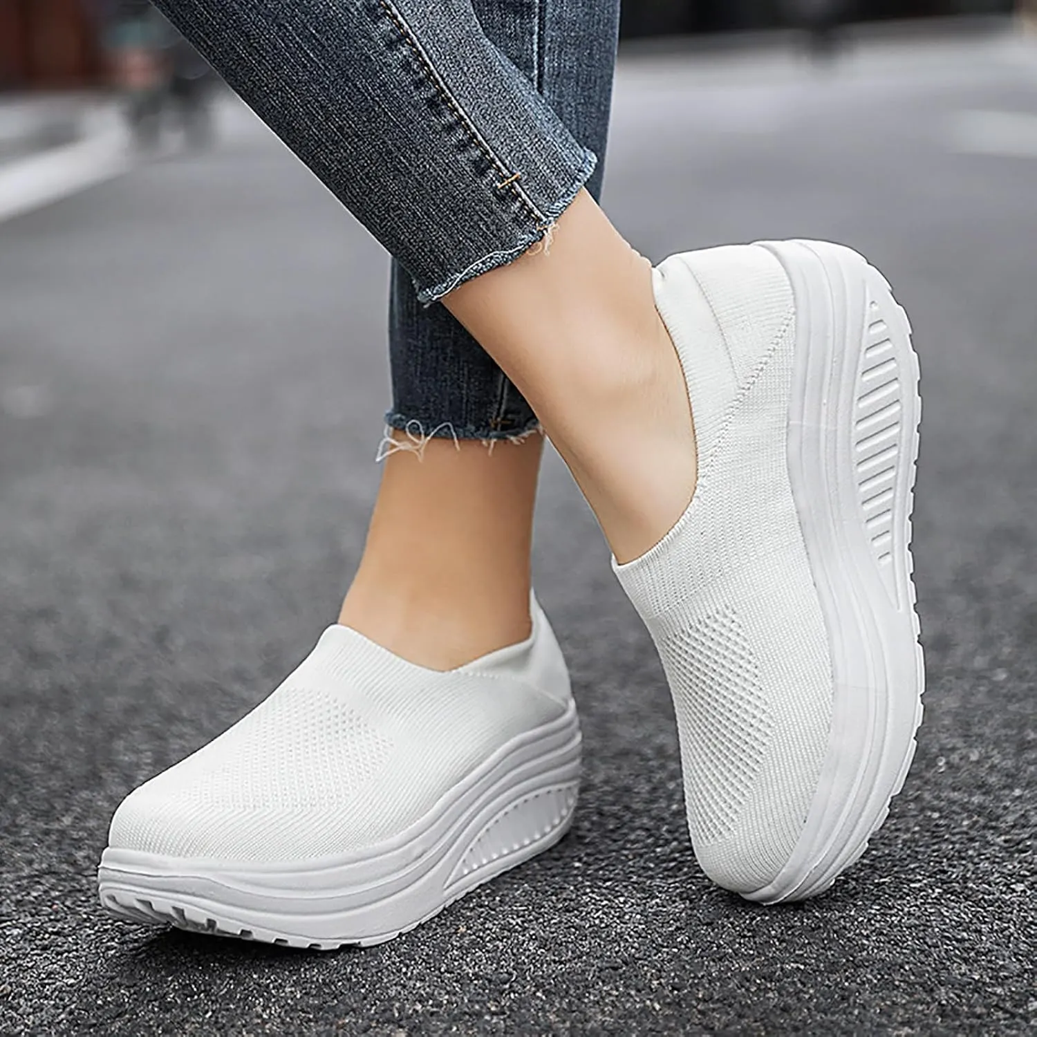 Women's Knitted Platform Slip On Walking Sneakers,Comfort Lightweight Arch Support Non Slip Casual Mesh Breathable Workout Work Shoes