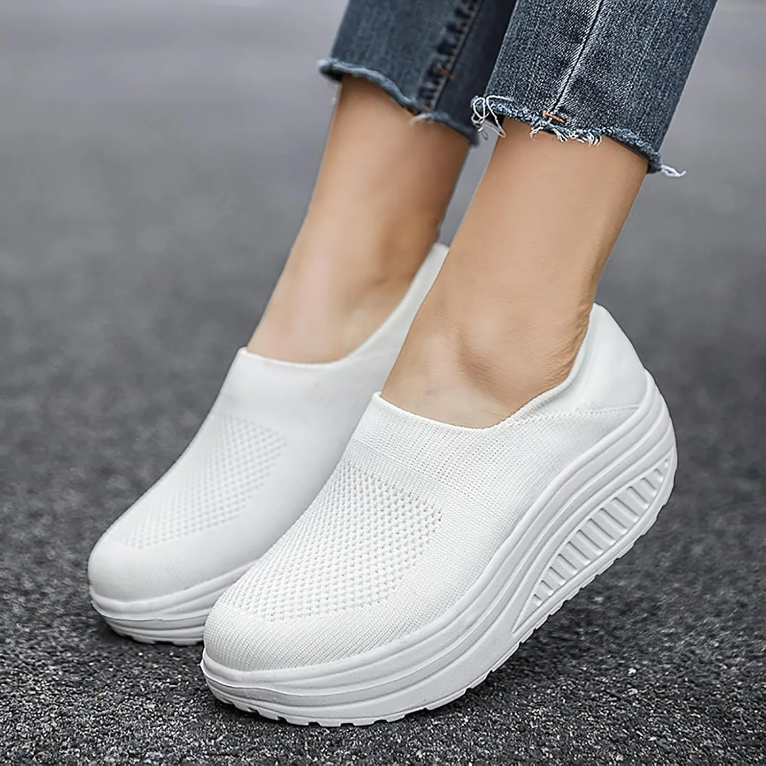 Women's Knitted Platform Slip On Walking Sneakers,Comfort Lightweight Arch Support Non Slip Casual Mesh Breathable Workout Work Shoes
